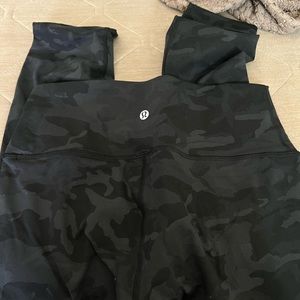 Lululemon Wunder under leggings 25”